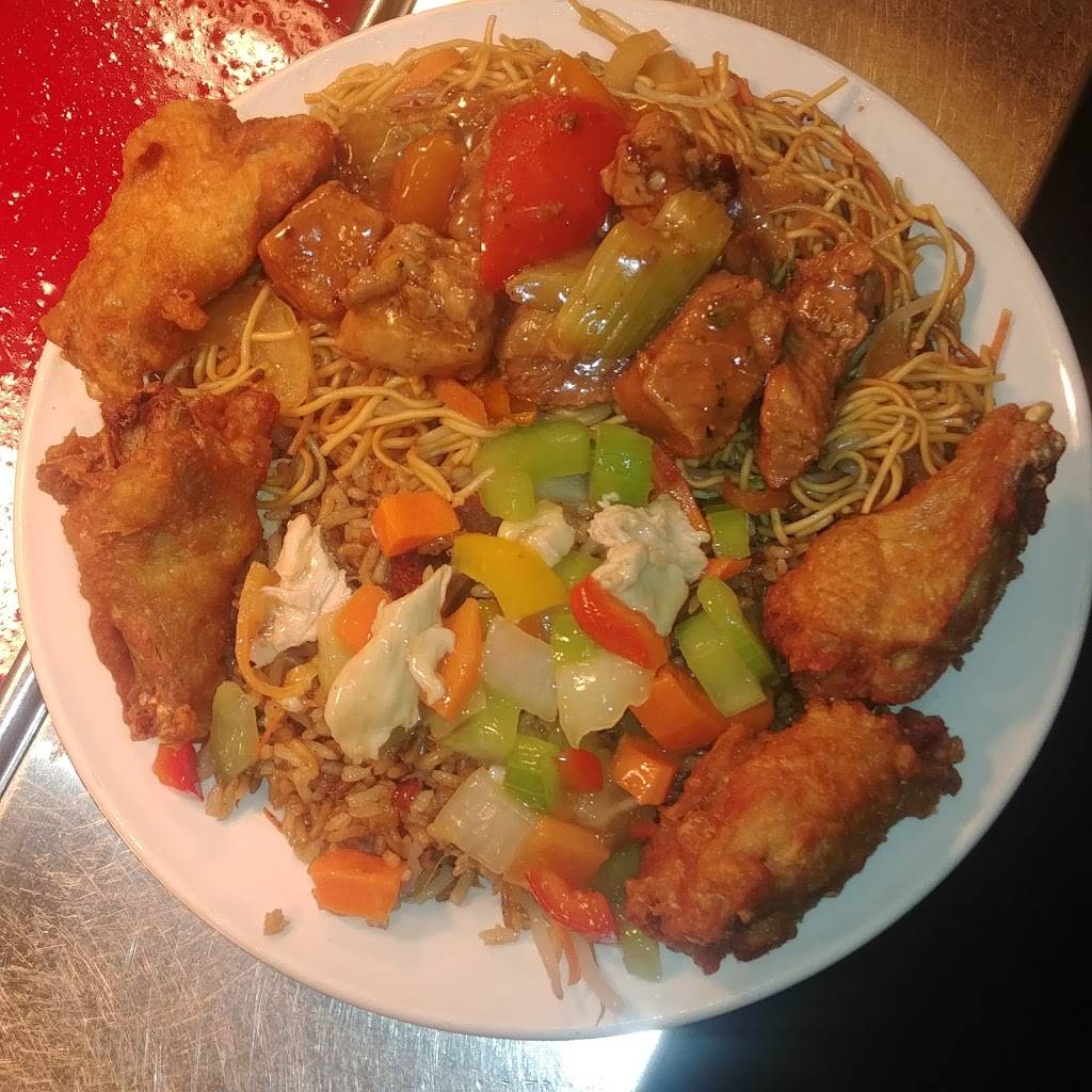 Loung Sing Restaurant | restaurant | 422 Durham St E, Walkerton, ON N0G 2V0, Canada | 5198811888 OR +1 519-881-1888