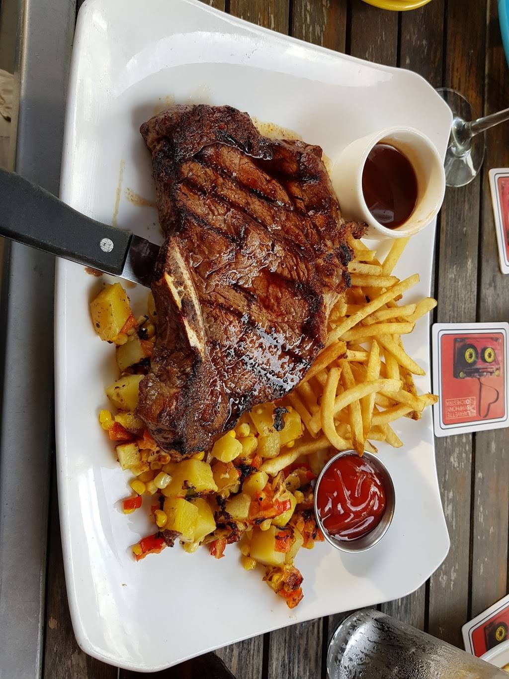 RedSeven Kitchen + Cocktail | restaurant | 200 Main St, Lafayette, IN 47901, USA | 7657427337 OR +1 765-742-7337