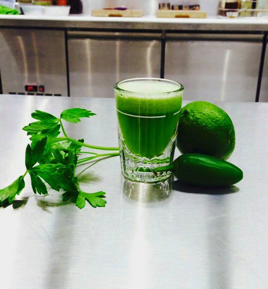 Raw Organic Juice Bar | restaurant | 43300 W 11 Mile Rd, Novi, MI 48375, USA | 2485960000 OR +1 248-596-0000