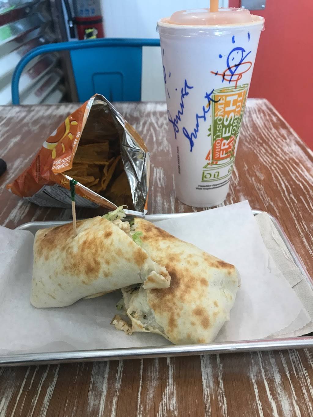 Tropical Smoothie Cafe | restaurant | 2550 CityWest Blvd #200, Houston, TX 77042, USA | 8328346074 OR +1 832-834-6074