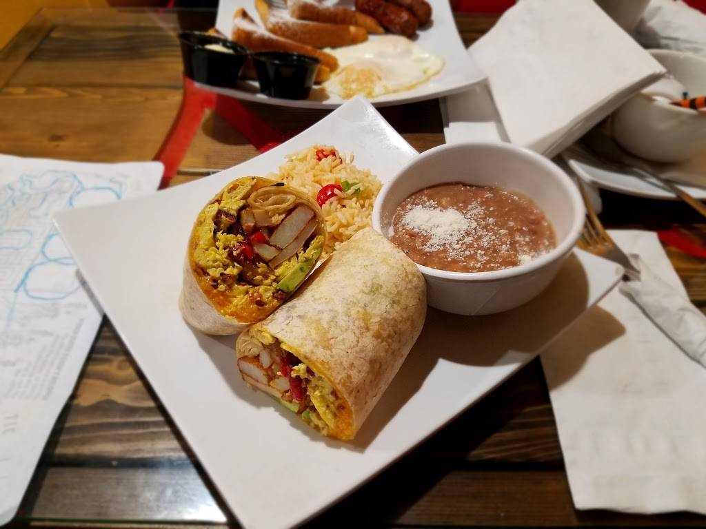 Maggies Cafe | restaurant | 3232 Greyling Dr, San Diego, CA 92123, USA | 8584306755 OR +1 858-430-6755