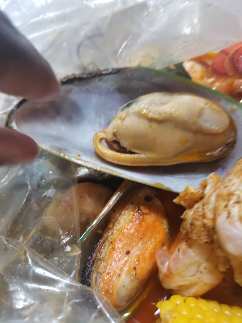 Red Crab Juicy Seafood | restaurant | 204 E 9 Mile Rd, Pensacola, FL 32534, USA | 8503788118 OR +1 850-378-8118