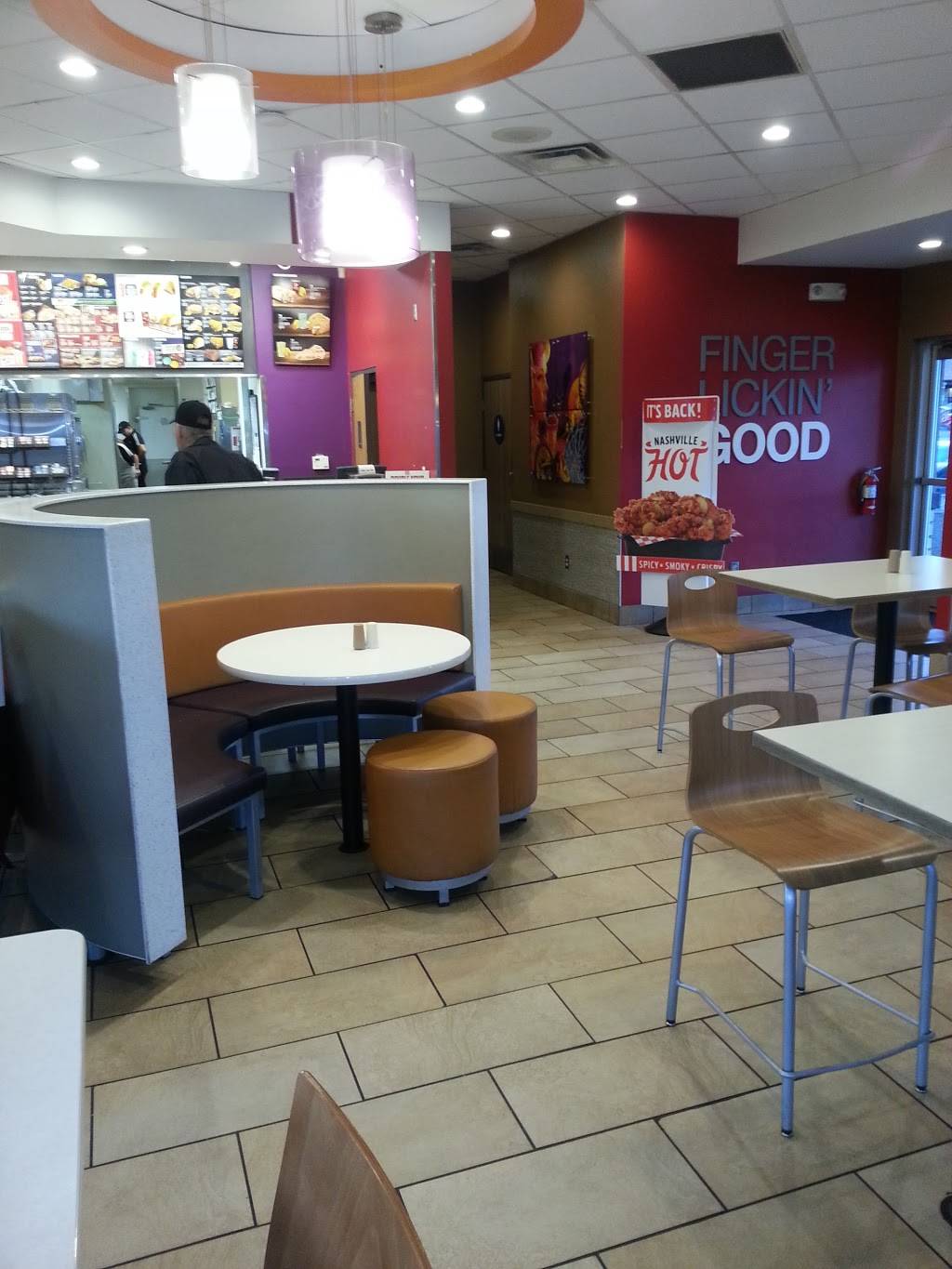 Taco Bell | meal takeaway | 4100 Oceanside Blvd, Oceanside, CA 92056, USA | 7606309600 OR +1 760-630-9600