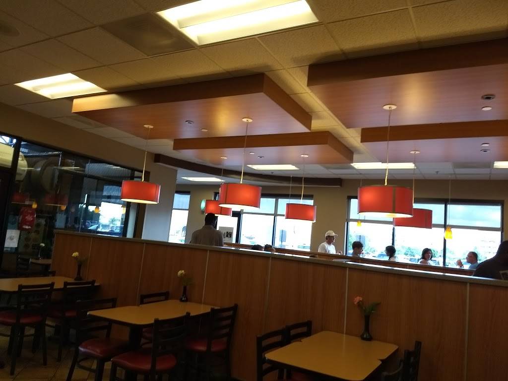 Chick-fil-A | restaurant | 11820 Fountains Way, Maple Grove, MN 55369, USA | 7634161773 OR +1 763-416-1773