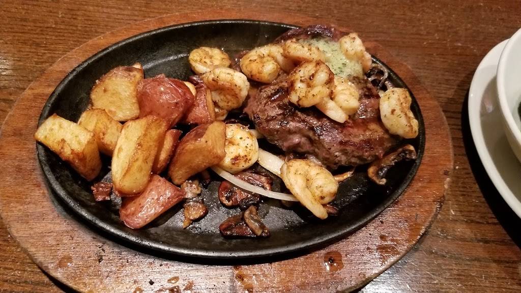 Applebees Grill + Bar | restaurant | 19625 Restaurant Row, Houston, TX 77084, USA | 2815793580 OR +1 281-579-3580