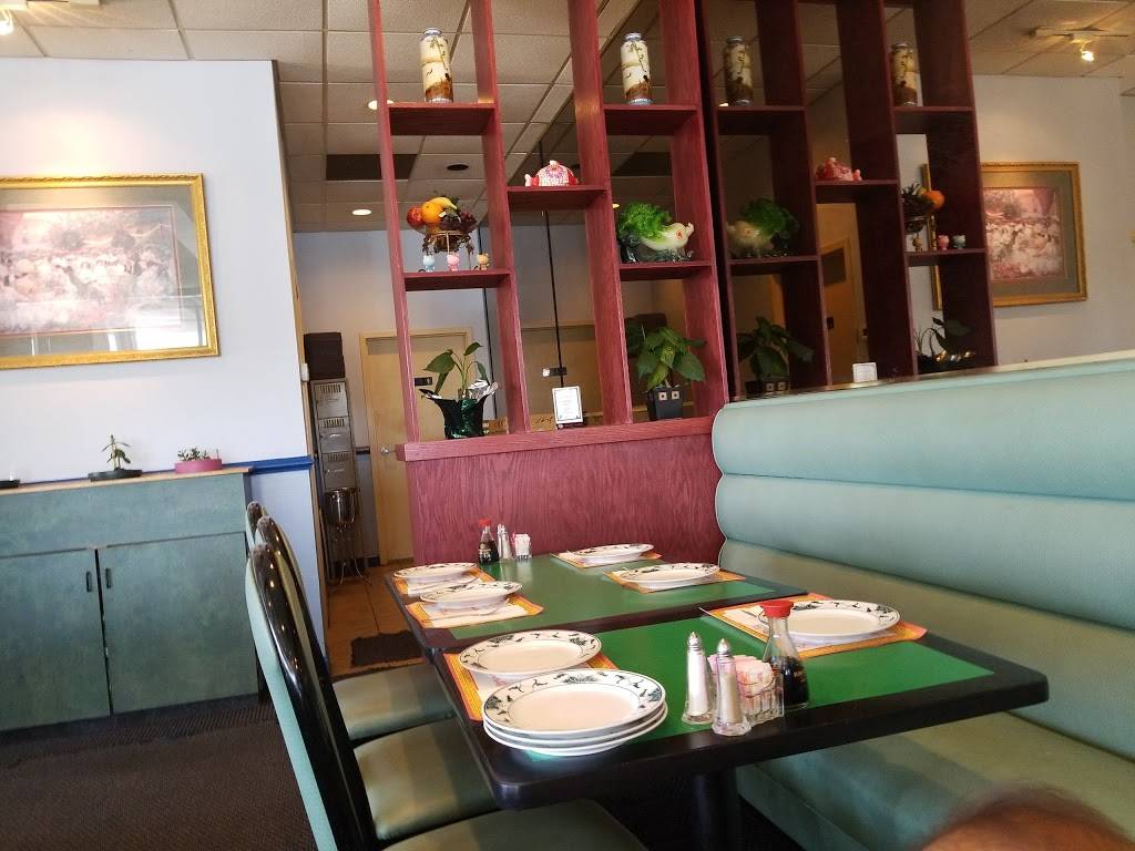 Red Pepper | restaurant | 13075 Fair Lakes Shopping Center, Fairfax, VA 22033, USA | 7035029407 OR +1 703-502-9407