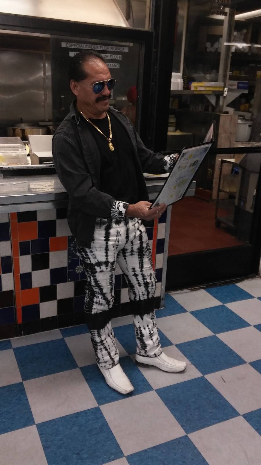 Flor Blanca | restaurant | 4600 S Western Ave, Los Angeles, CA 90062, USA | 3232915108 OR +1 323-291-5108