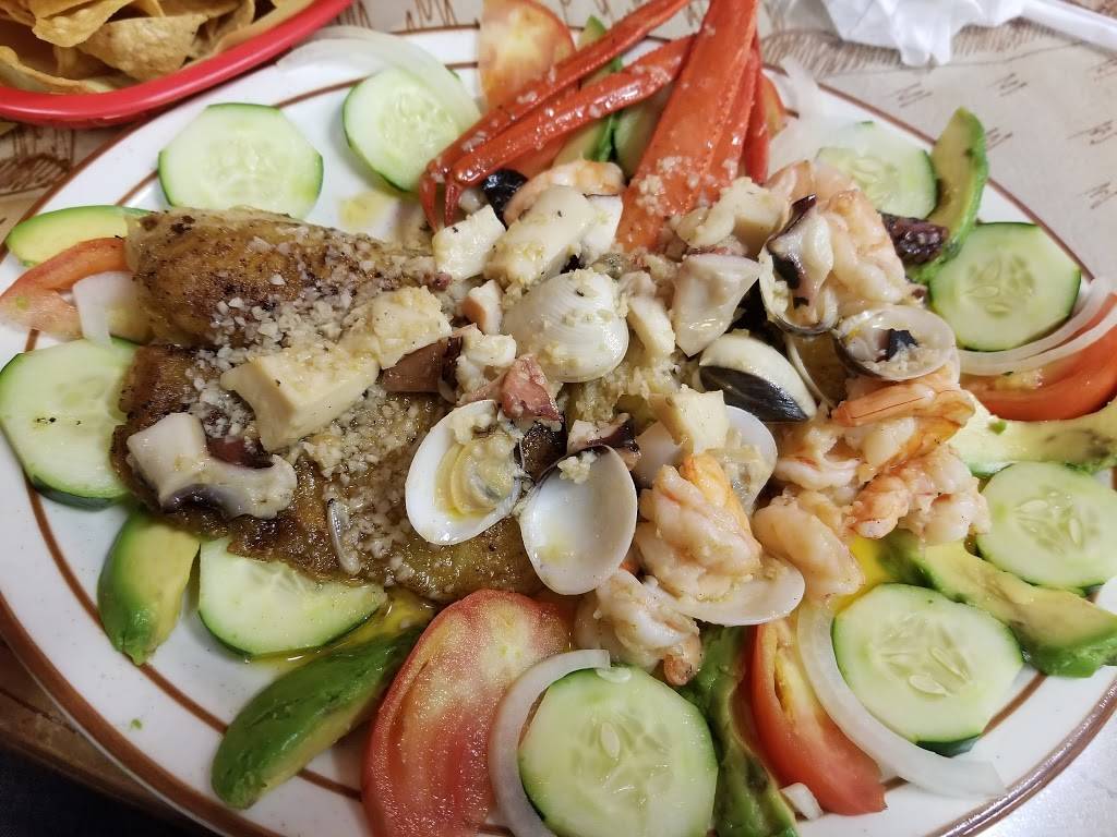 Colima Restaurant | restaurant | 320 E 7th St, Hanford, CA 93230, USA | 5595841052 OR +1 559-584-1052