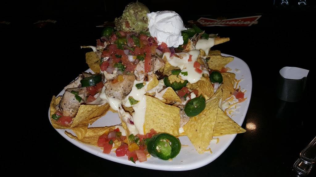 Brick House Bar & Grill | restaurant | 11961 Lebanon Rd, Sharonville, OH 45241, USA | 5134295934 OR +1 513-429-5934