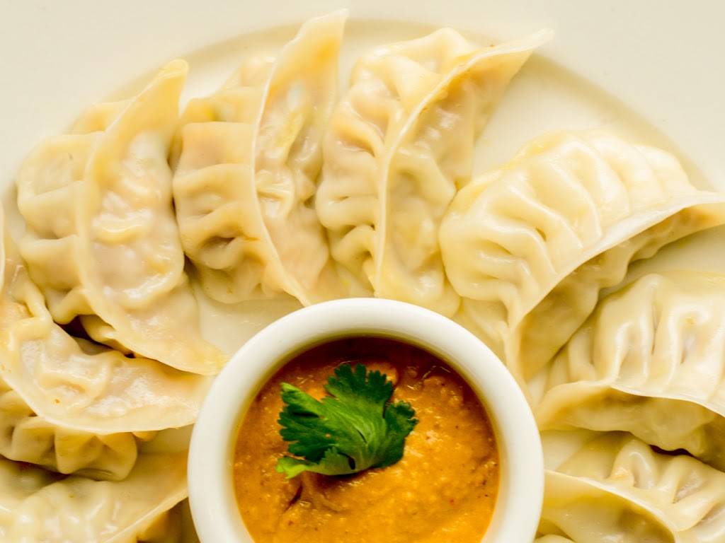 Himalayan Spice Restaurant and Bar | restaurant | 2773 Clairmont Rd, Atlanta, GA 30329, USA | 4045497602 OR +1 404-549-7602