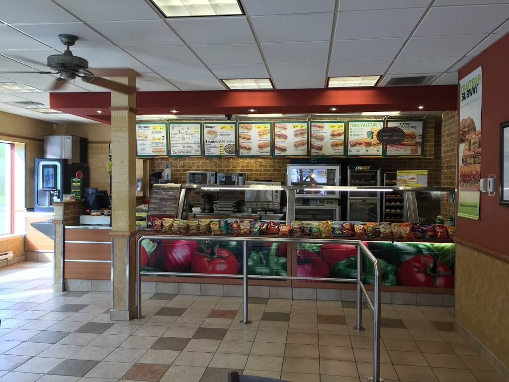 Restaurant SUBWAY | restaurant | 181 Rue Saint Cyrille, Saint-Raymond, QC G3L 1T1, Canada | 4183373666 OR +1 418-337-3666