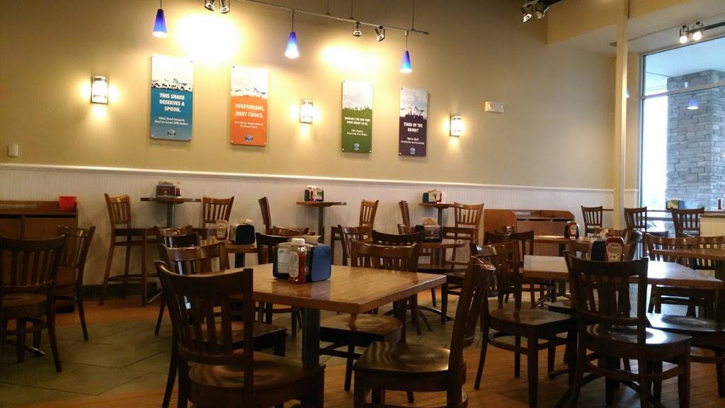 Elevation Burger | restaurant | 85 Western Ave, South Portland, ME 04106, USA | 2078990406 OR +1 207-899-0406