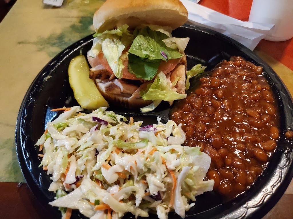 Hucklebuck 60 BBQ | restaurant | 29 Enterprise Dr, Seymour, MO 65746, USA | 4179352129 OR +1 417-935-2129