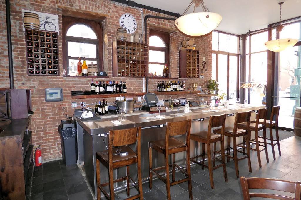 Bella Luna Restaurant | restaurant | 574 Columbus Ave, New York, NY 10024, USA | 2128772267 OR +1 212-877-2267