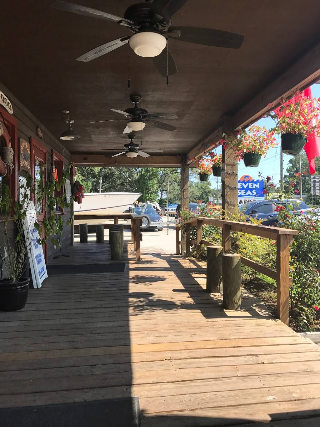 Seven Seas Seafood Market | restaurant | 3476 US-17 BUS, Murrells Inlet, SC 29576, USA | 8436511666 OR +1 843-651-1666