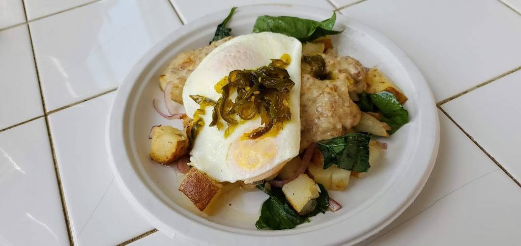 Baines Books & Coffee | cafe | 485 Valley St, Scottsville, VA 24590, USA | 4342863577 OR +1 434-286-3577