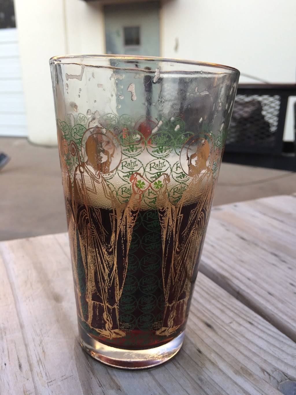 Rahr & Sons Brewing | restaurant | 701 Galveston Ave, Fort Worth, TX 76104, USA | 8178109266 OR +1 817-810-9266