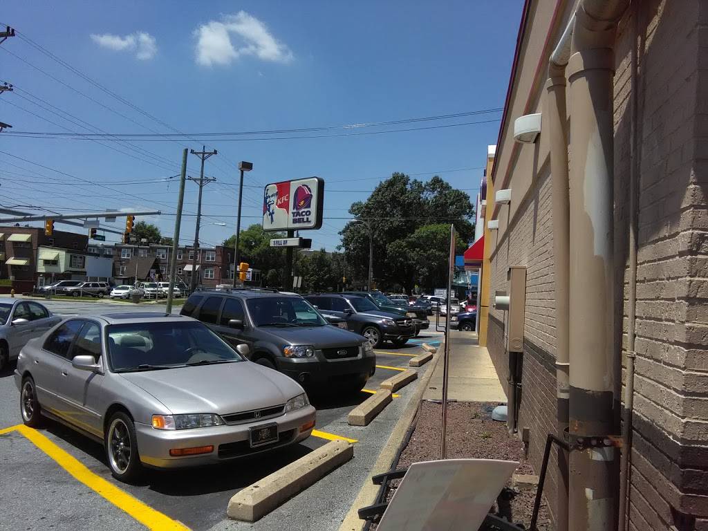 KFC | restaurant | 1925 Lancaster Ave, Wilmington, DE 19805, USA | 3025751566 OR +1 302-575-1566