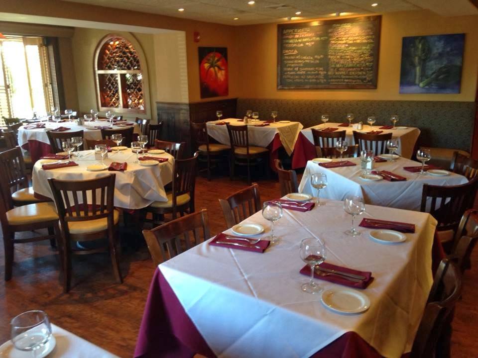 Sals Ristorante & Bar | meal takeaway | 1012 W Jericho Turnpike, Smithtown, NY 11787, USA | 6315436000 OR +1 631-543-6000