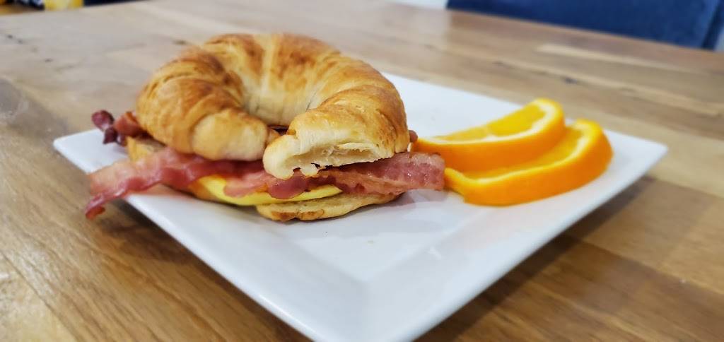 Eureka Springs Coffee House | restaurant | 11 N Main St, Eureka Springs, AR 72632, USA | 4792392010 OR +1 479-239-2010