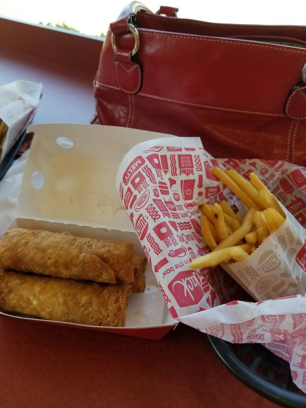 Jack in the Box | restaurant | 1242 Hampton Ave, St. Louis, MO 63139, USA | 3146442547 OR +1 314-644-2547