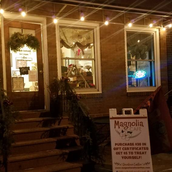 Magnolia Cafe | cafe | 206 3rd St, Carlton, MN 55718, USA | 2184995911 OR +1 218-499-5911