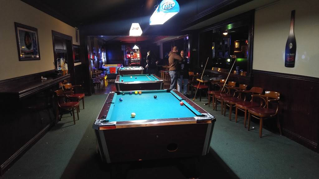 Galway Bar & Grill | restaurant | 12045 Roosevelt Rd, Elmhurst, IL 60126, USA | 7084498830 OR +1 708-449-8830