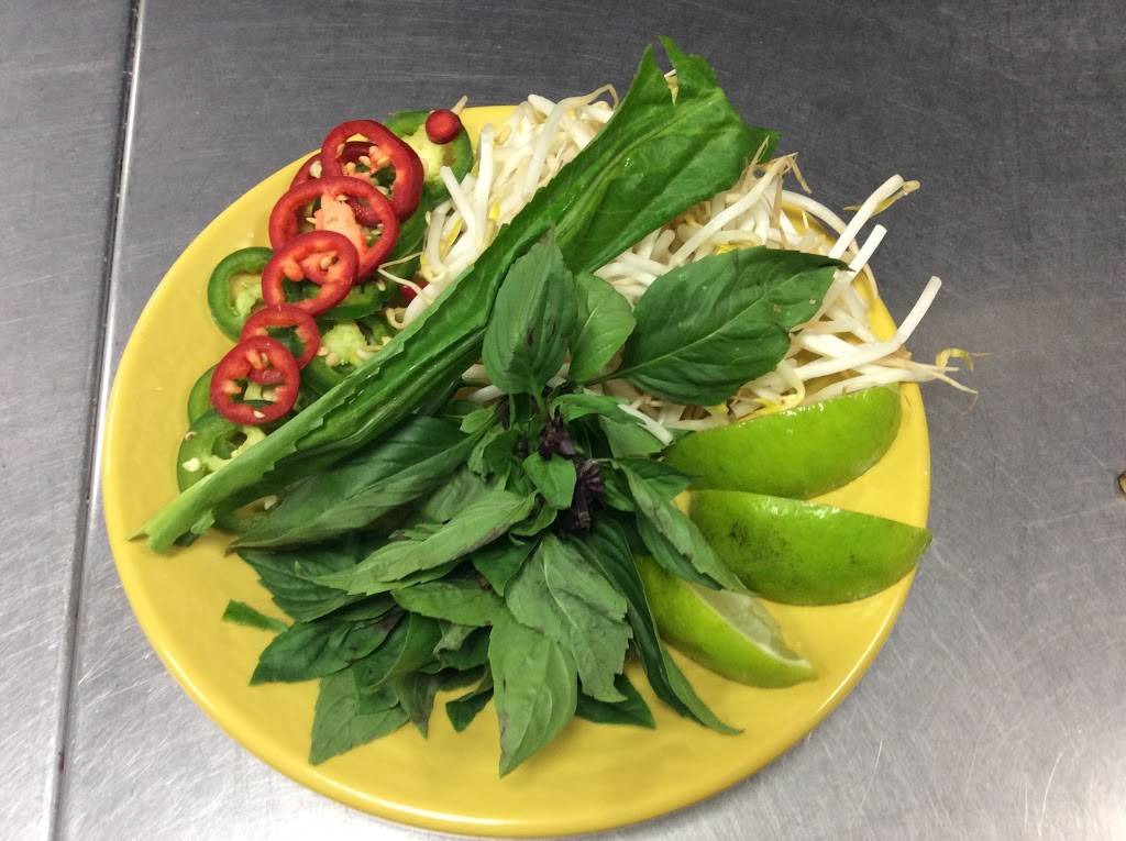 533 Viet Fusion | meal takeaway | 1775 E Palm Canyon Dr Suite 625, Palm Springs, CA 92264, USA | 7607786595 OR +1 760-778-6595