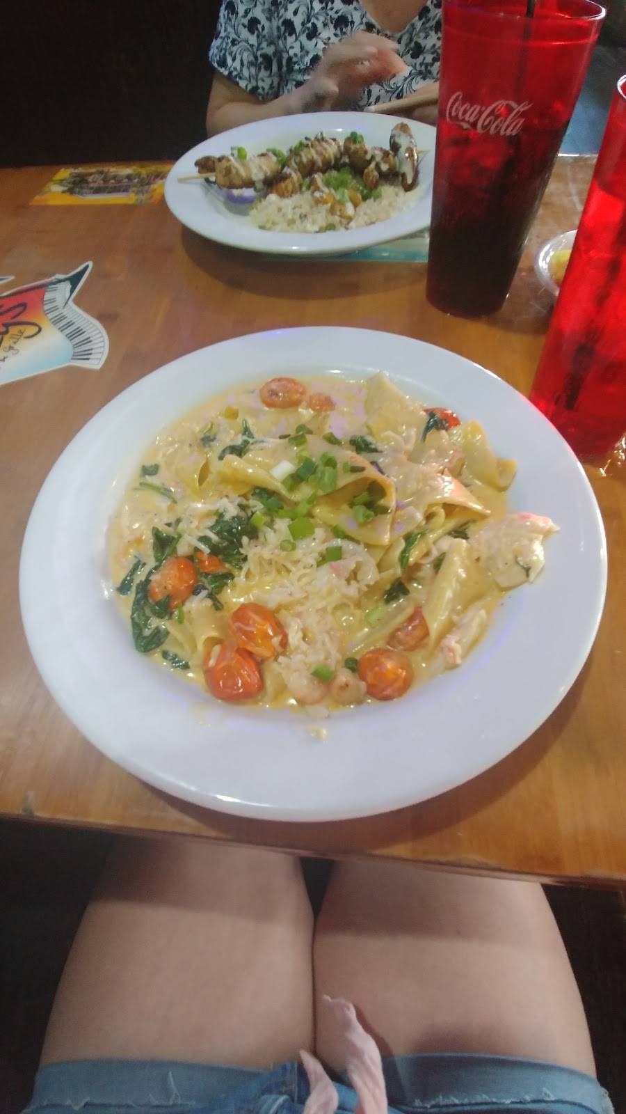 The Keys Bar & Grille | restaurant | 9905 Gulf Coast Main St, Fort Myers, FL 33913, USA | 2394333323 OR +1 239-433-3323