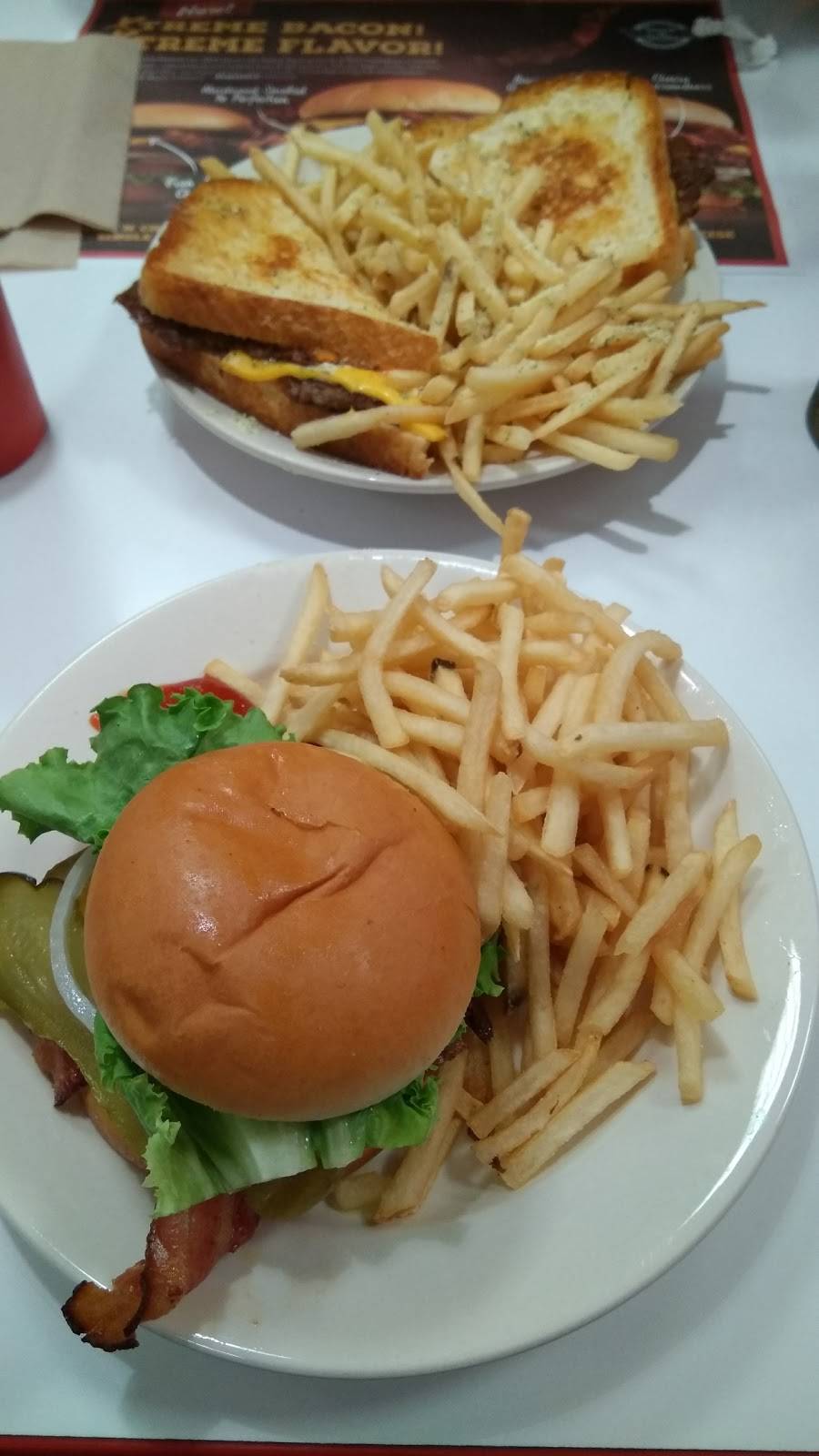 Steak n Shake | restaurant | 4550 28th St SE, Kentwood, MI 49512, USA | 6169577770 OR +1 616-957-7770