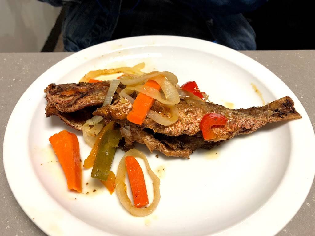 Rainbow Caribbean Cuisine | restaurant | 29 King St E, Kitchener, ON N2G 2K4, Canada | 5195792618 OR +1 519-579-2618