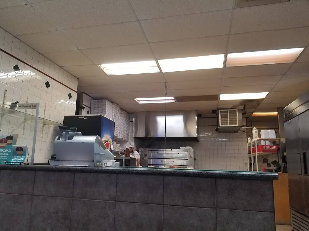 Naples Pizza | meal takeaway | 216 Talbot St S, Essex, ON N8M 1B8, Canada | 5197765252 OR +1 519-776-5252