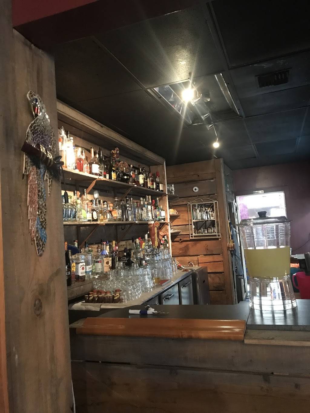 El Quetzal | restaurant | 3211 Beacon Ave S, Seattle, WA 98144, USA | 2063292970 OR +1 206-329-2970