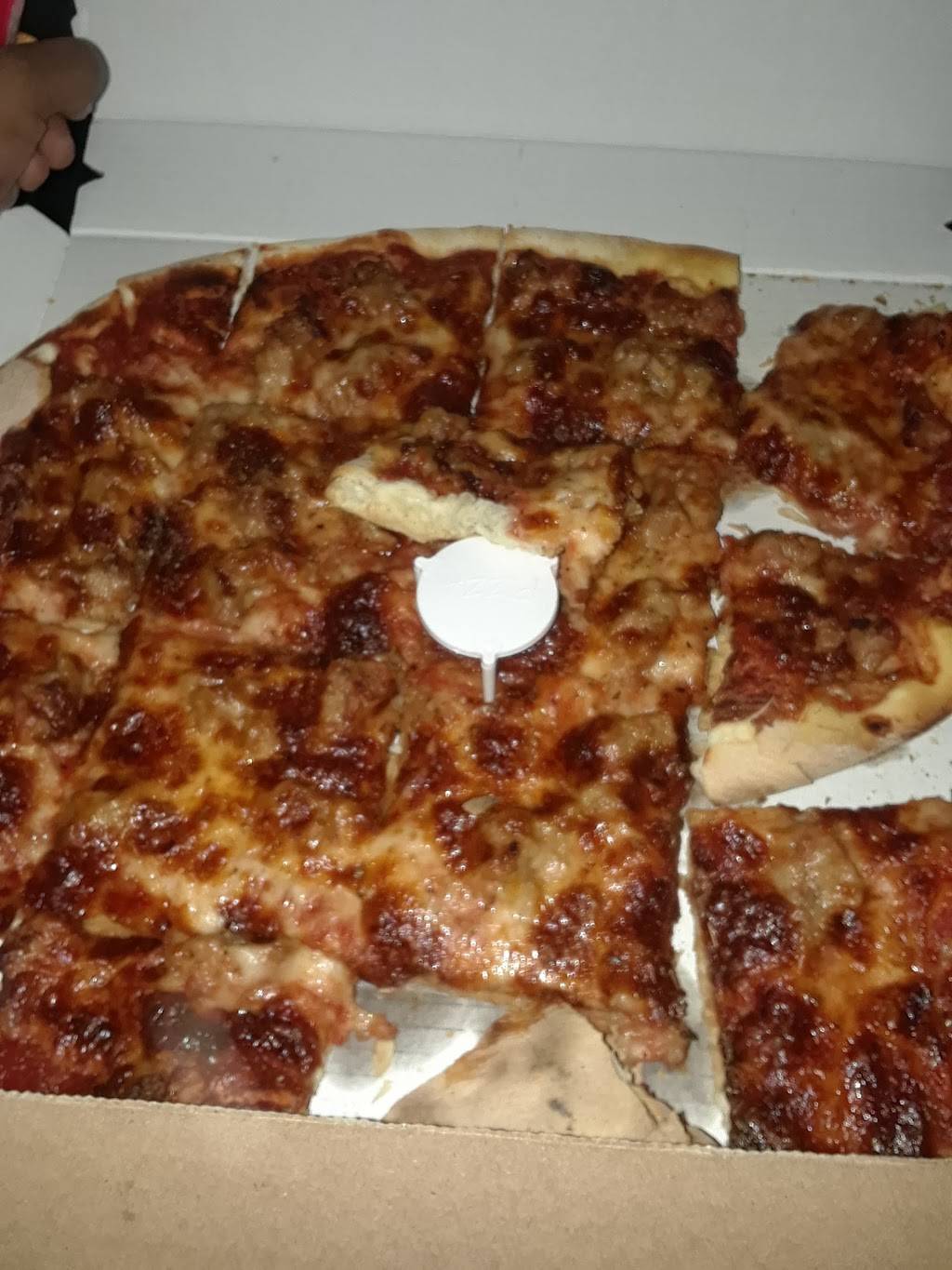 De Arcos Pizza | restaurant | 3257, 2832 E 87th St, Chicago, IL 60617, USA | 7737310300 OR +1 773-731-0300