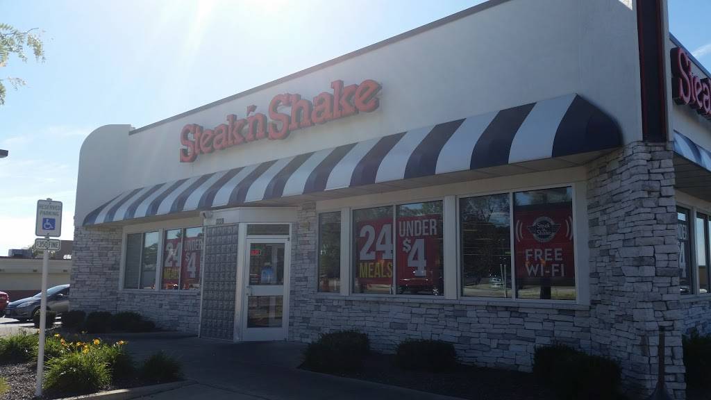 Steak n Shake | restaurant | 3229 N University St, Peoria, IL 61604, USA | 3096828723 OR +1 309-682-8723