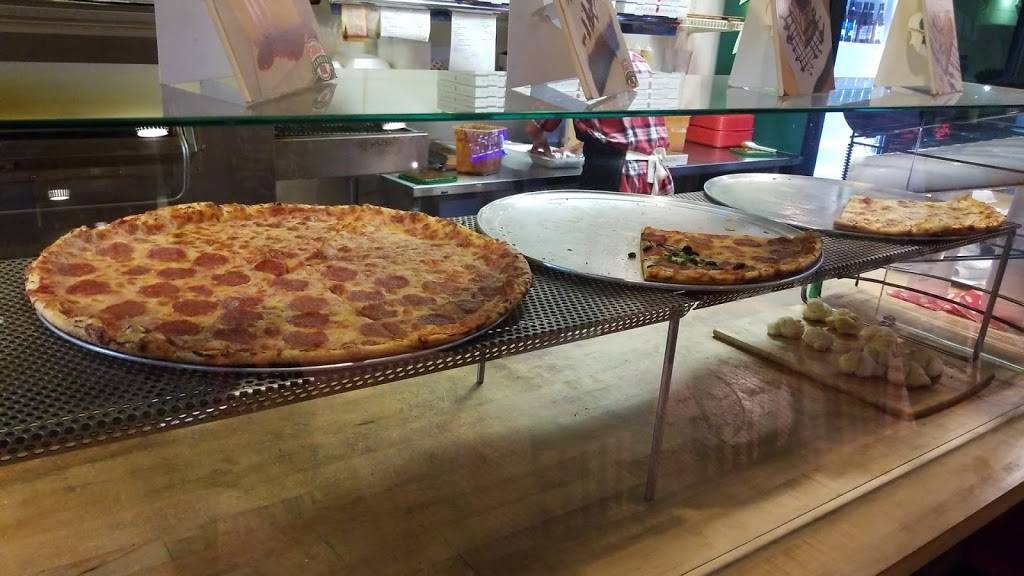 Frankies Famous Pizza | restaurant | 1561 N Cooper Rd #101, Gilbert, AZ 85233, USA | 4805077777 OR +1 480-507-7777