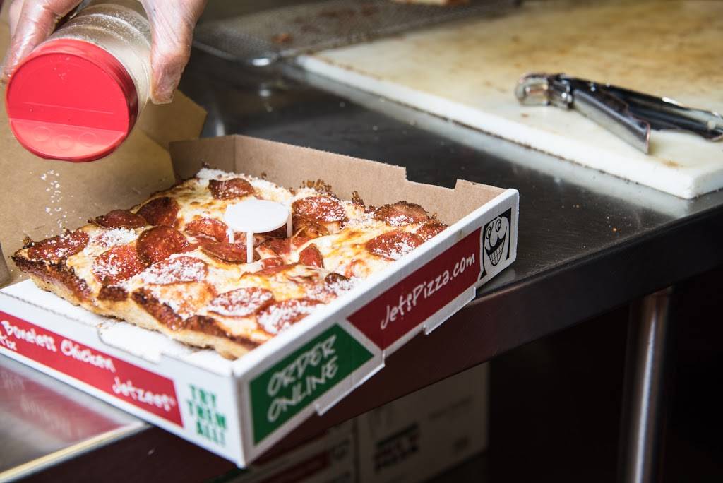 Jets Pizza - Alpharetta Hwy | meal delivery | 11706 Alpharetta Hwy, Roswell, GA 30076, USA | 7707525387 OR +1 770-752-5387