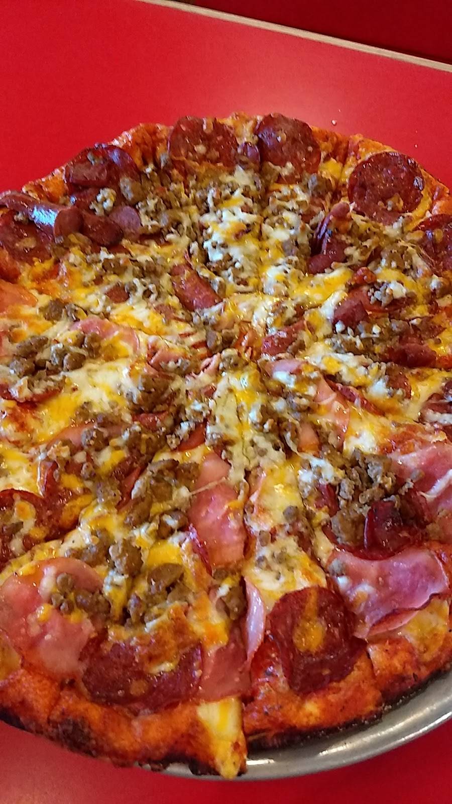 Chicos Pizza Parlor | restaurant | 4301 Pacific Way, Seaview, WA 98644, USA | 3606423207 OR +1 360-642-3207