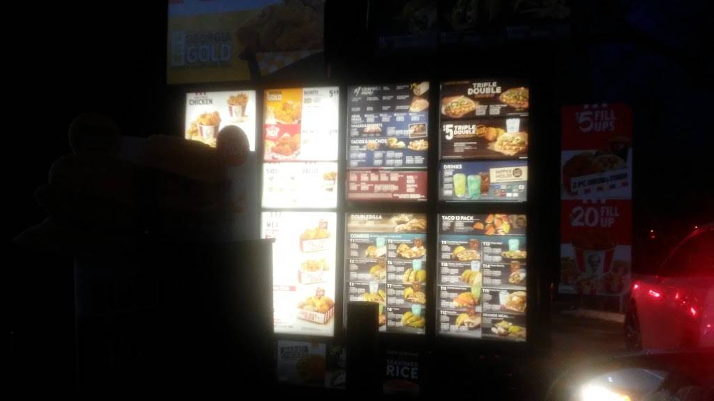 KFC | restaurant | 6607 Prospect Ave, Kansas City, MO 64132, USA | 8164446670 OR +1 816-444-6670