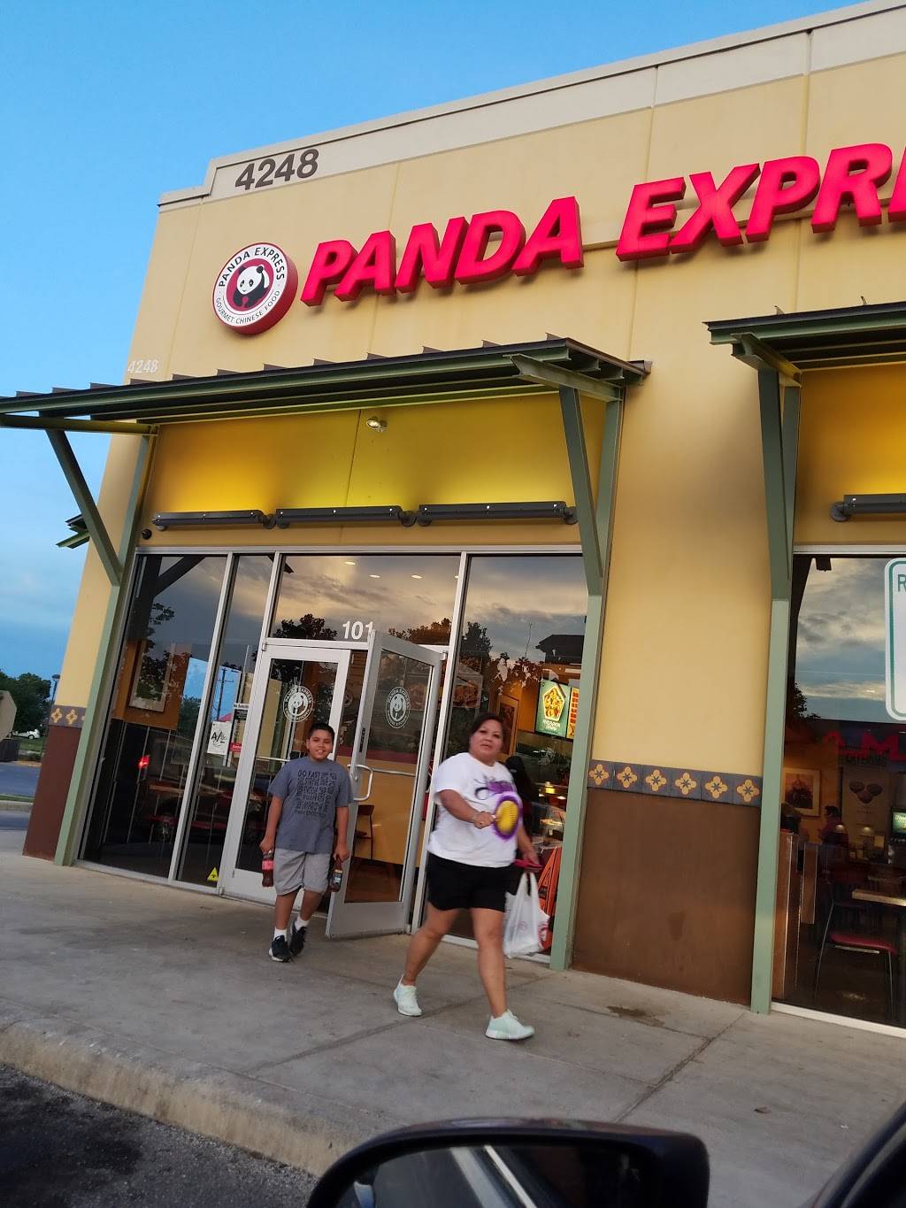 Panda Express | meal takeaway | 4248 S New Braunfels Ave, San Antonio, TX 78223, USA | 2105321386 OR +1 210-532-1386