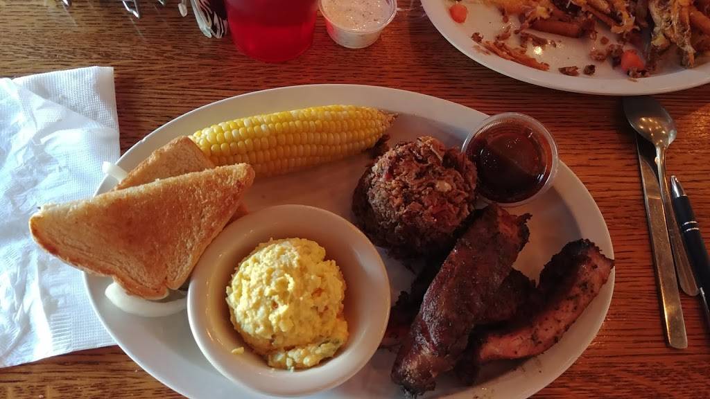 2 Outlaws | restaurant | 609 N Main St, Weatherford, TX 76086, USA | 8175945449 OR +1 817-594-5449