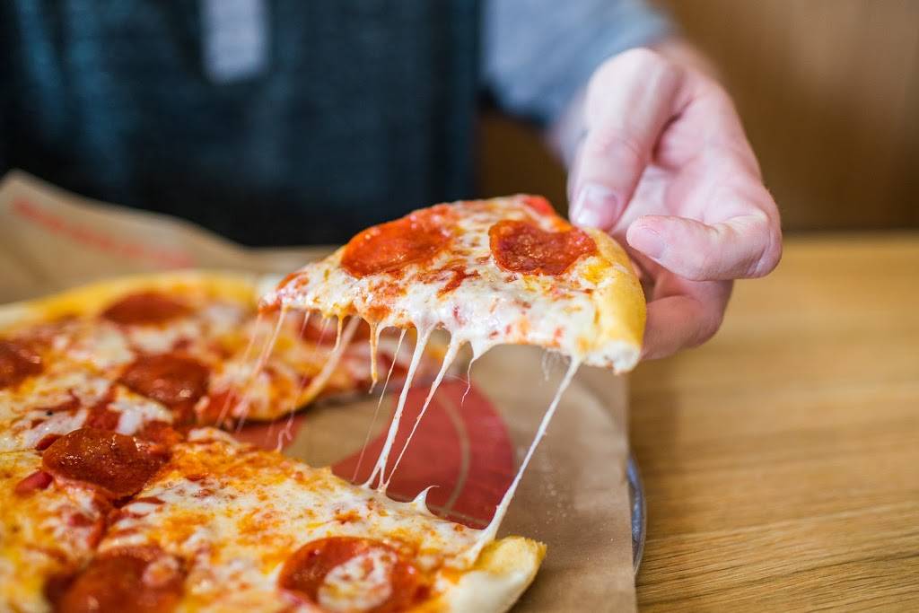 Firenza Pizza | restaurant | 2090 S Pleasant Valley Rd, Winchester, VA 22601, USA | 5406867742 OR +1 540-686-7742