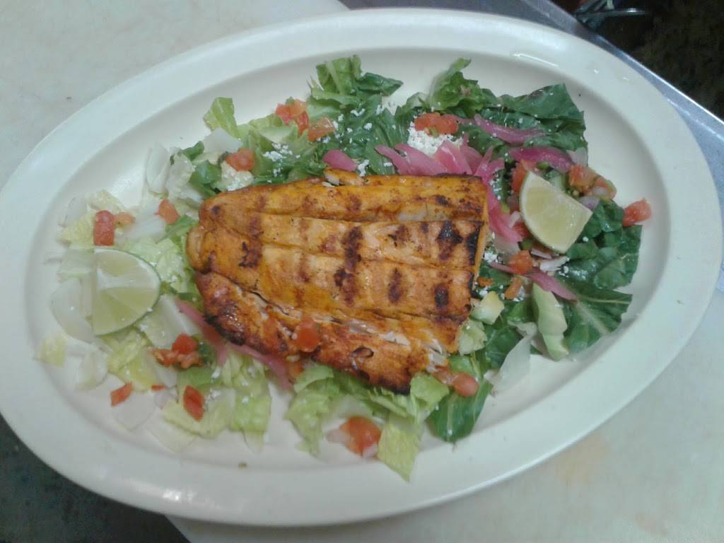 Taqueria el Poblano | restaurant | 2401 Columbia Pike, Arlington, VA 22204, USA | 7032718979 OR +1 703-271-8979