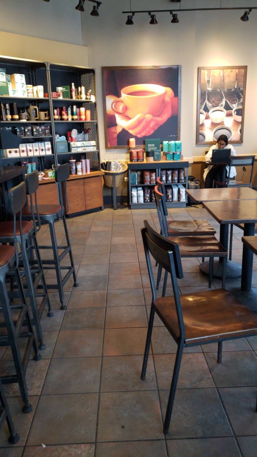 Starbucks | cafe | 1895 Tower Dr, Glenview, IL 60026, USA | 8477296102 OR +1 847-729-6102