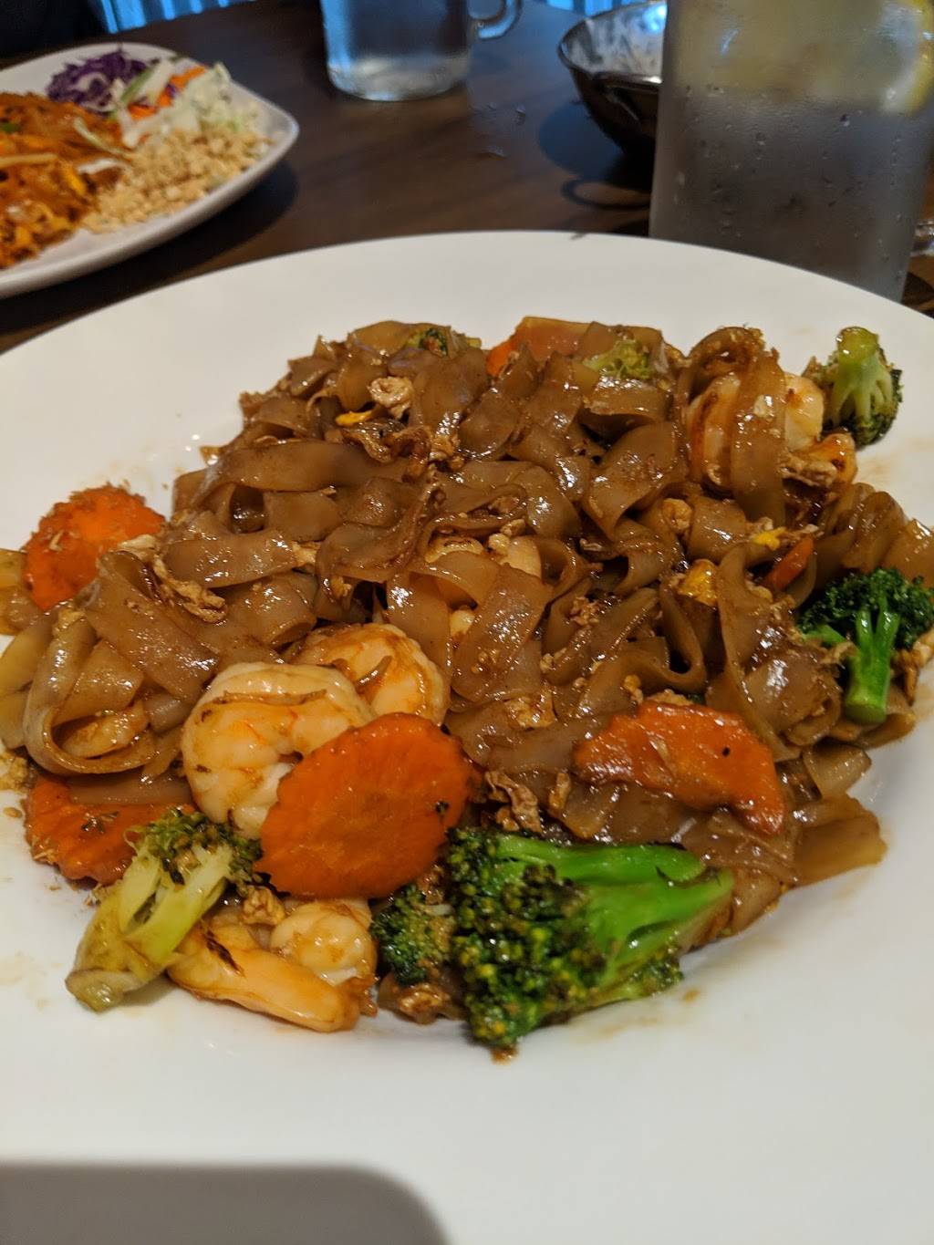 Thai Fix | restaurant | 25606 Crown Valley Pkwy. Suite# K-1B, Ladera Ranch, CA 92694, USA | 9492184664 OR +1 949-218-4664