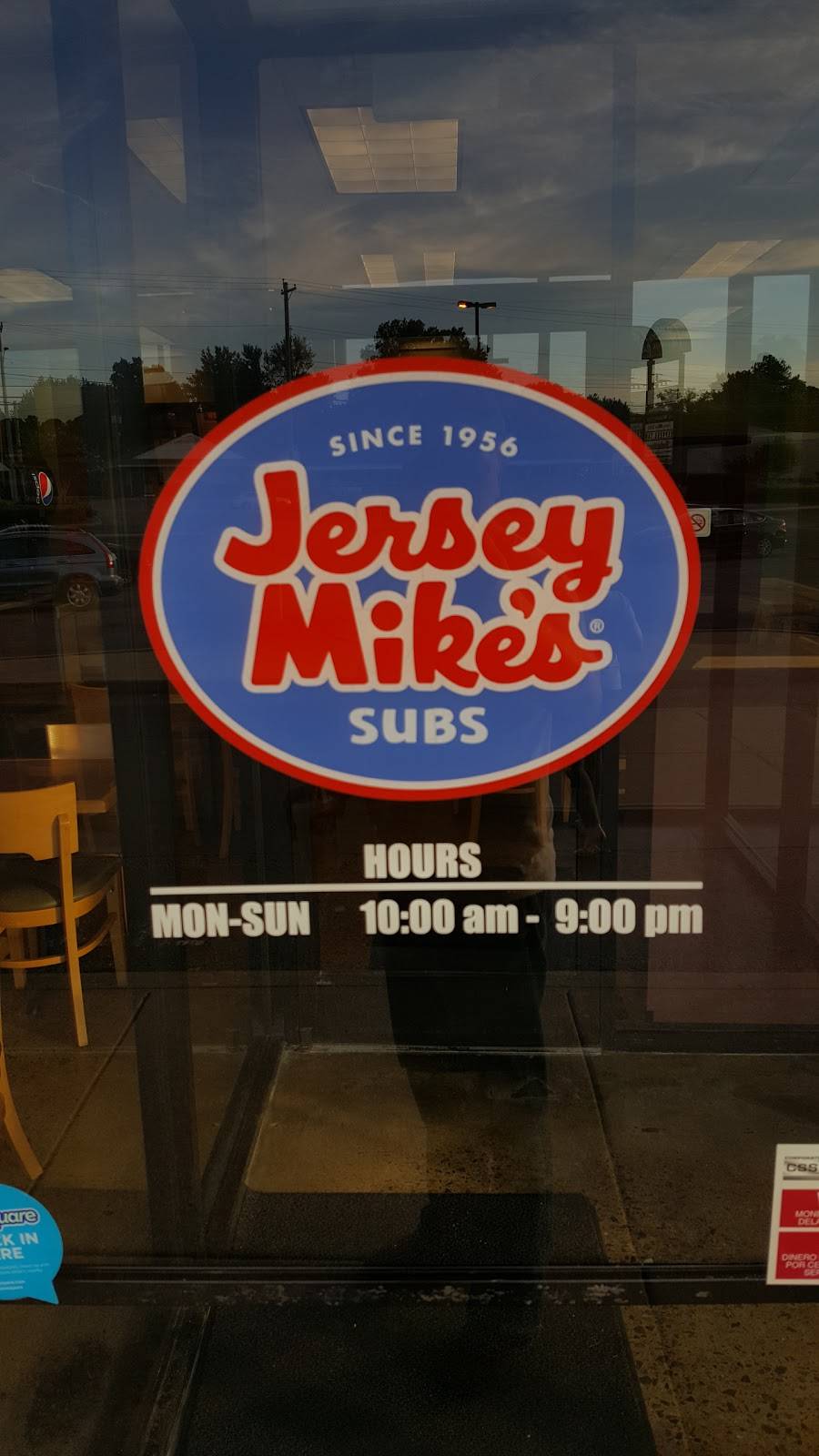 Jersey Mikes Subs | meal takeaway | 1960 L, Madison St, Clarksville, TN 37043, USA | 9319065001 OR +1 931-906-5001