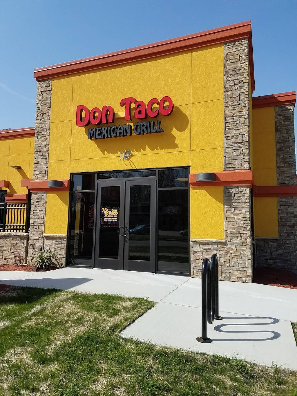 Don Taco | restaurant | 780 E Grand Ave, Carbondale, IL 62901, USA | 6185493777 OR +1 618-549-3777