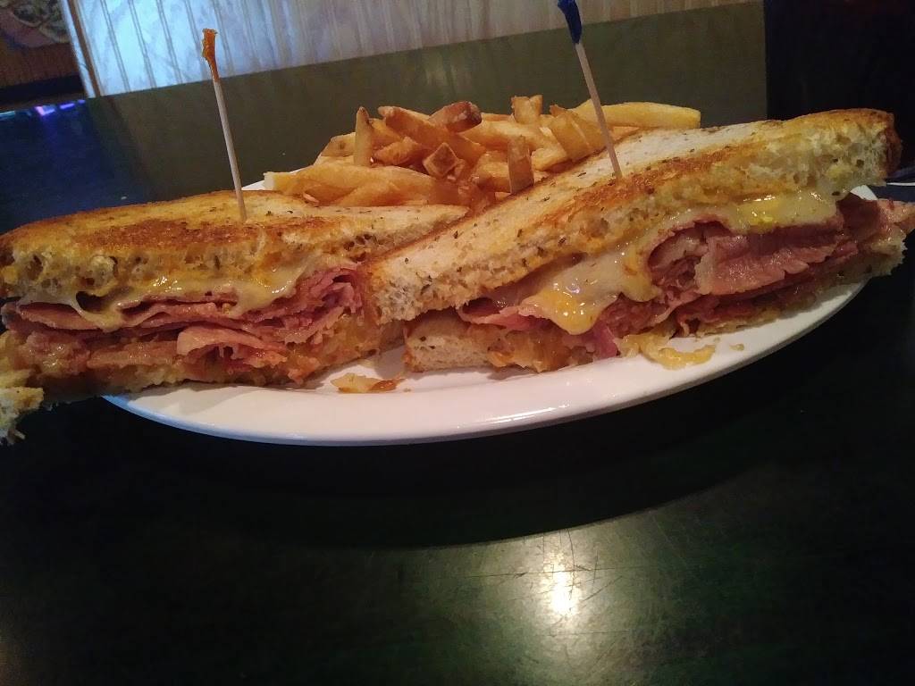 Beef O Bradys | restaurant | 14136 7th St, Dade City, FL 33525, USA | 3525674136 OR +1 352-567-4136