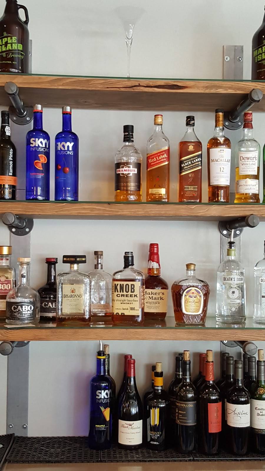 Lock and Dam Eatery | restaurant | 101 2nd St E, Hastings, MN 55033, USA | 6513190906 OR +1 651-319-0906