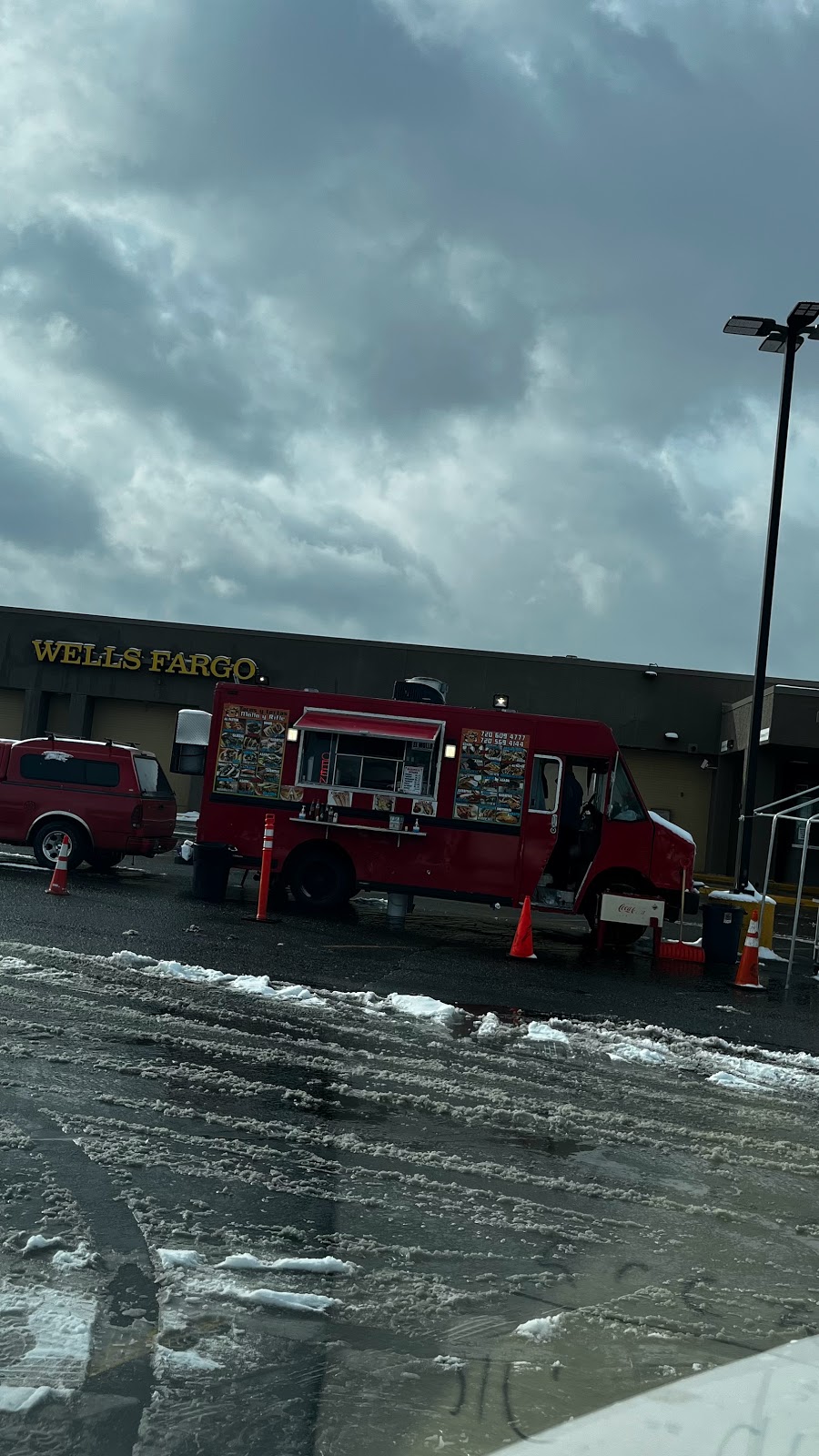 Tacos y Tortas El Mollo y Rifle | restaurant | 8980 E Hampden Ave, Denver, CO 80231, USA | 7205694144 OR +1 720-569-4144